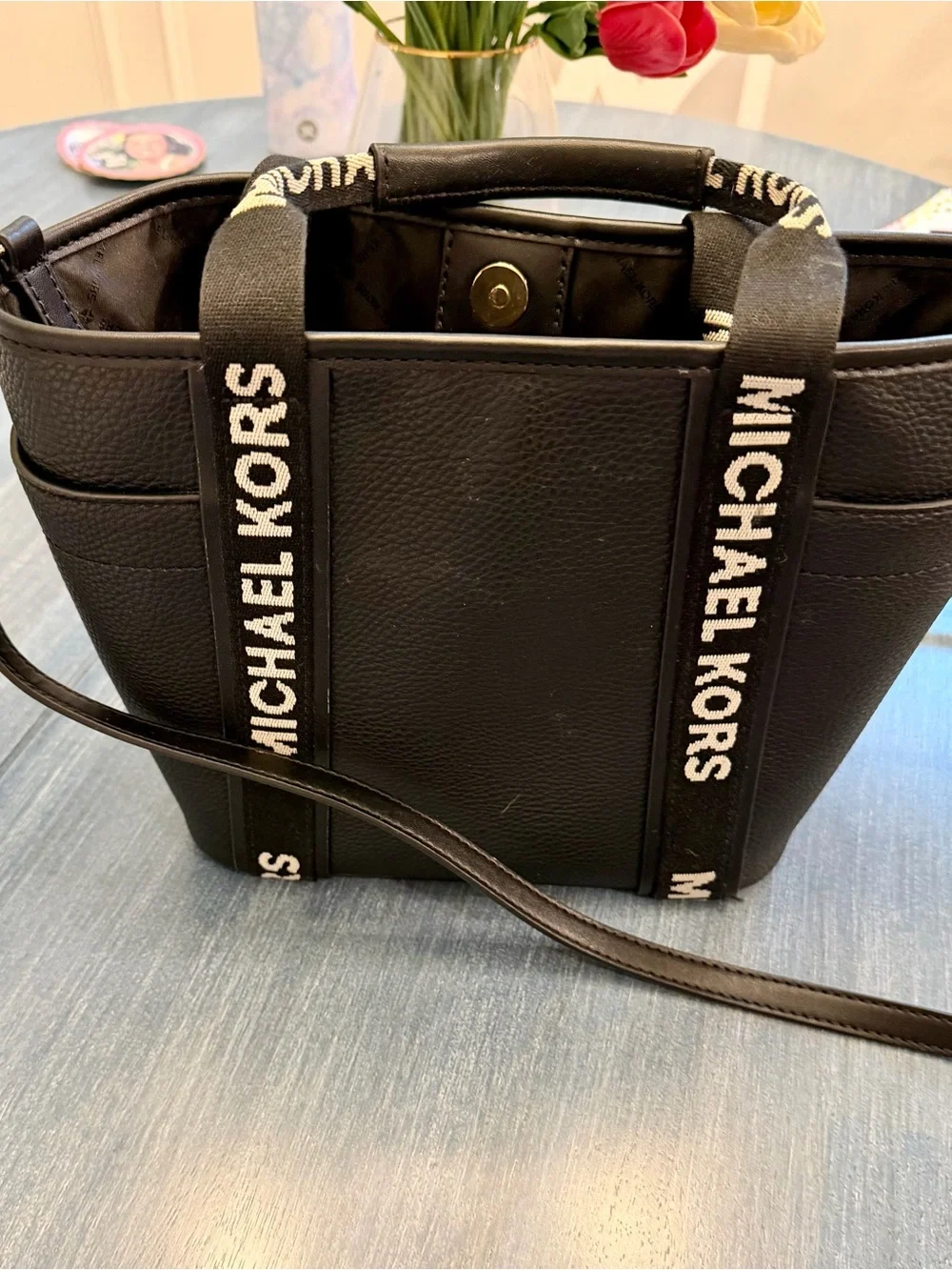 Michael Kors Black Pebbled Cross-Body Leather Small Tote/Handbag. Gold Hardware
